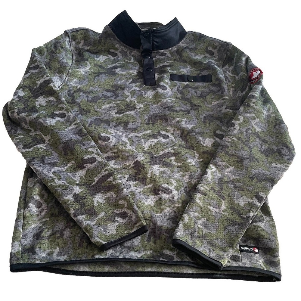 Canada Weather Gear‎ Men's 1/4 Snap Camoflauge Pullover Sweatshirt Sz. Large